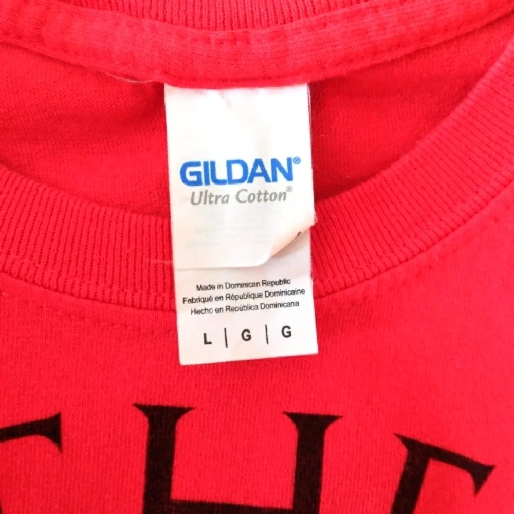 GILDAN SHIRT - Picture 2 of 3